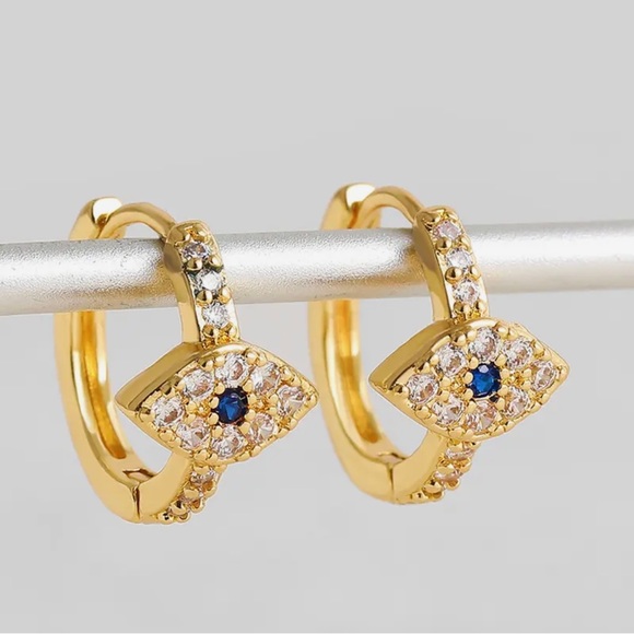 Jewelry - New 18k Gold plated small evil eye hoops earrings